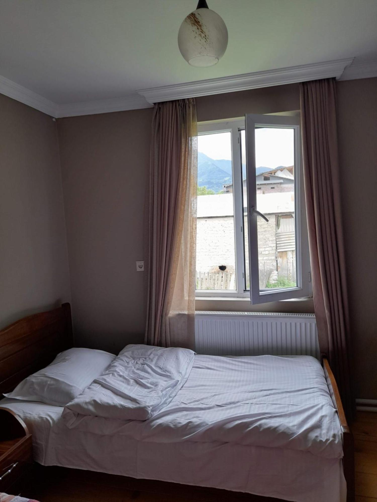 House Mon Amie Otel Mestia Dış mekan fotoğraf